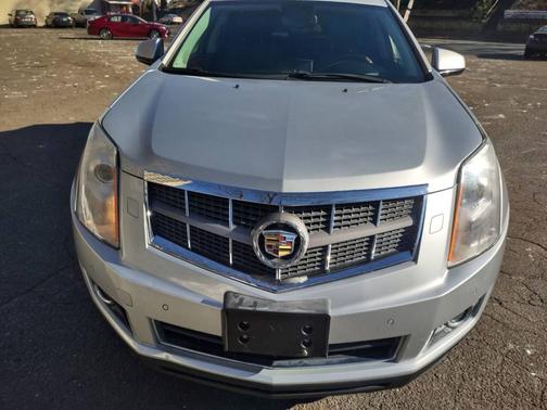 Photo 1 of 23 of 2010 Cadillac SRX Performance Collection